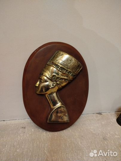 Панно старинное медное - Клеопатра