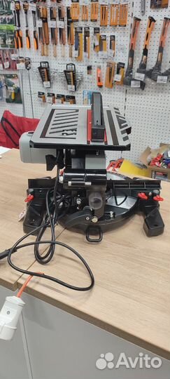 Торцовочная комбинированная пила Ресанта тп-210К