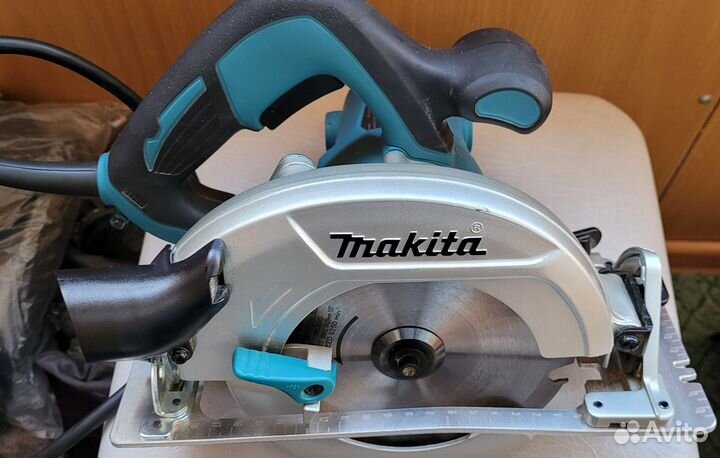 Дисковая пила makita