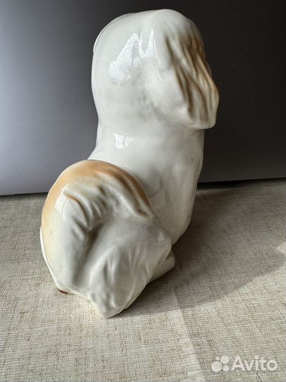 Фарфоровая собачка лфз Пекинес. Статуэтка собаки