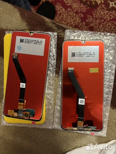 Дисплей на Honor 8а