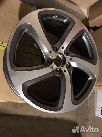 Новые оригинальные диски Mercedes W213, R18