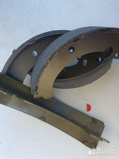 Колодки Задние Ваз 2106 Нива 213 214 Шеви