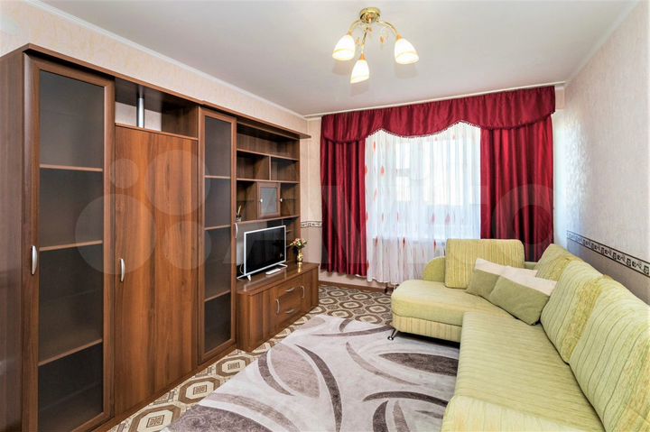 2-к. квартира, 63 м², 8/9 эт.