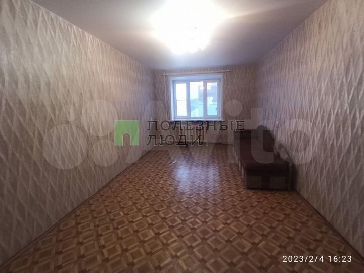 2-к. квартира, 55 м², 8/10 эт.