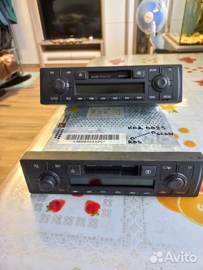 Автомагнитолу на ауди А 4 продам