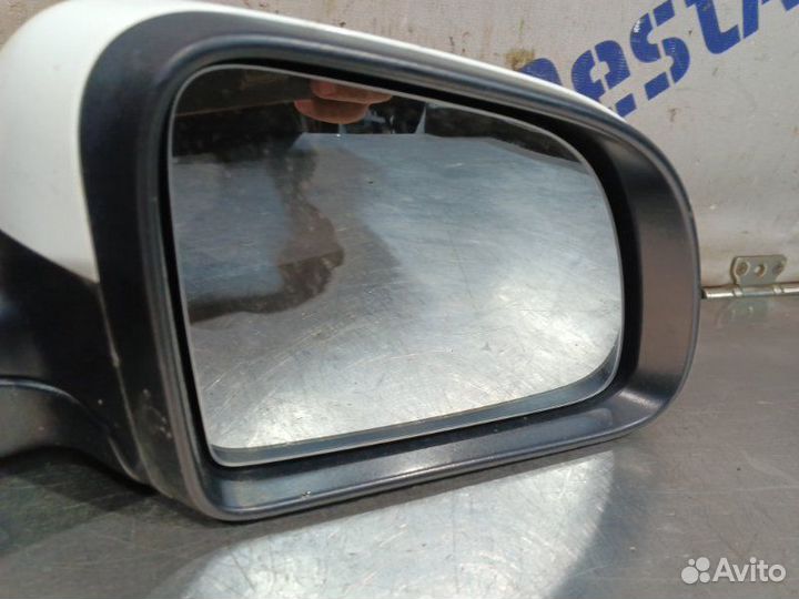 Зеркало заднего вида боковое правое Kia Rio седан