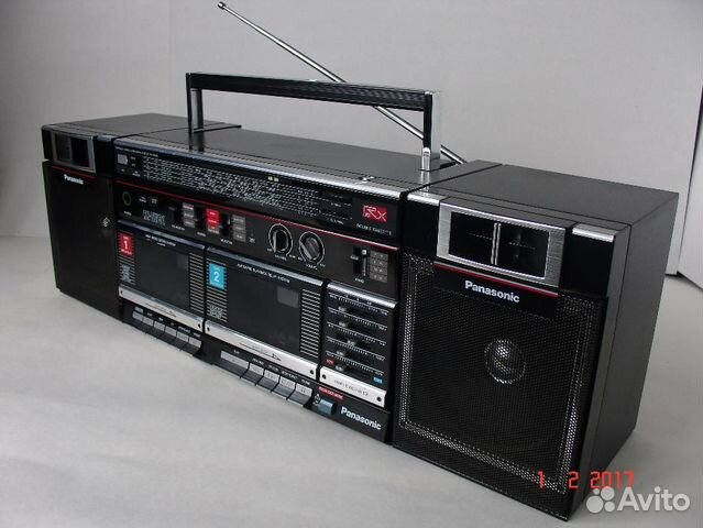 Pадио-приемник-кассетный магнитофон panasonic