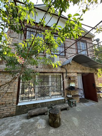 Дом 95 м² на участке 6 сот.