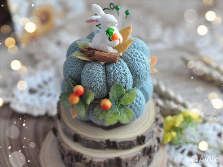 Игольница - тыковка декоративная