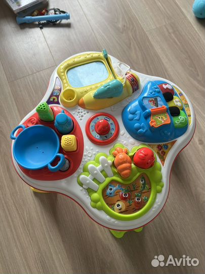 Музыкальный игровой столик fisher price