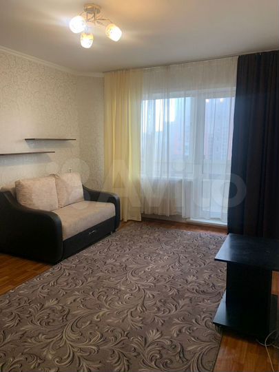 1-к. квартира, 37 м², 4/10 эт.