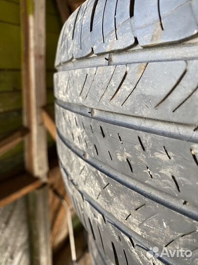 Michelin Latitude Tour 215/65 R16 98