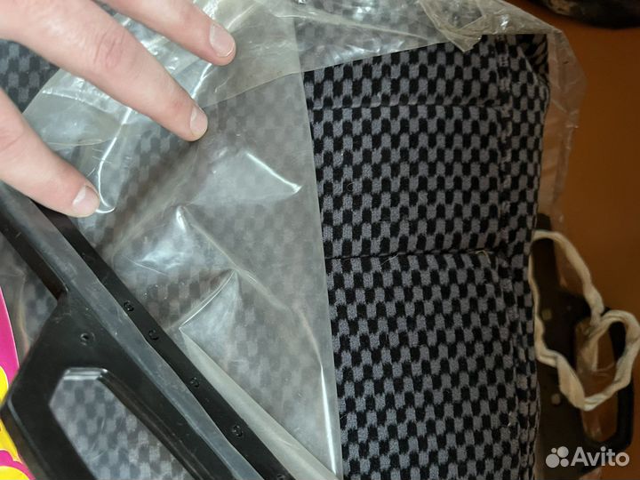 Чехлы на ваз 21213