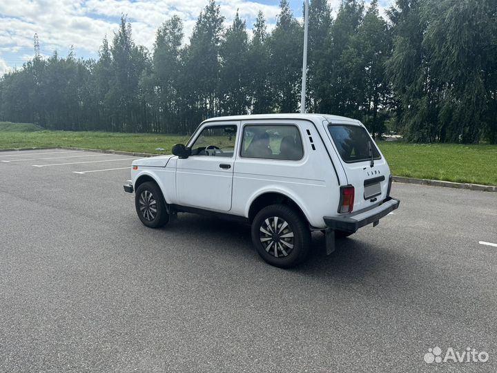 LADA 4x4 (Нива) 1.7 МТ, 2017, 130 000 км