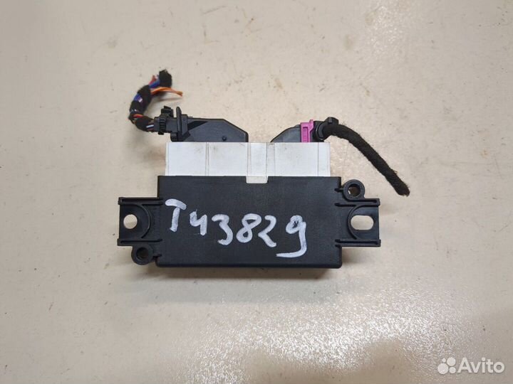 Блок управления парктрониками Volkswagen Passat 8 2015, 2015