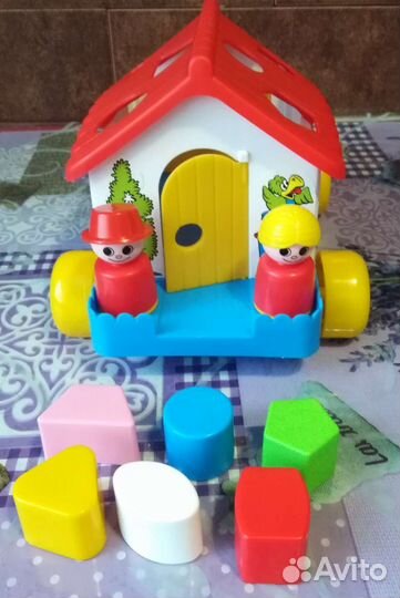 Сортер, кубики, планшет музыкальный детский