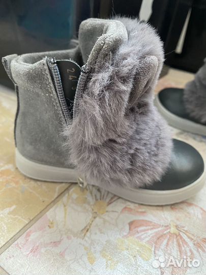 Ботинки демисезонные детские 24 размер для девочки