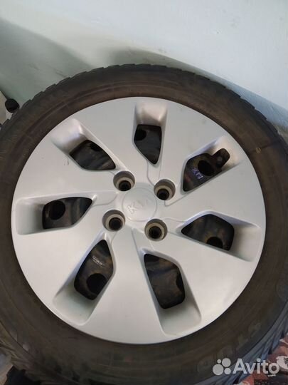 Продам колеса 185/65/r15 на киа рио
