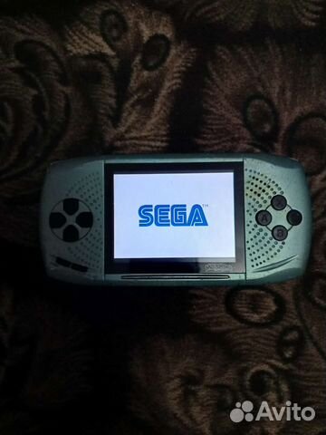 Игровая портативная приставка Sega