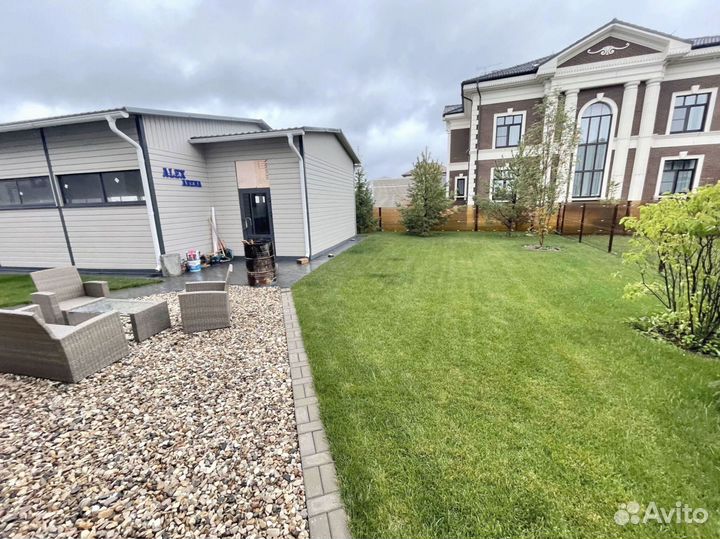 Рулонный газон для таунхаусов