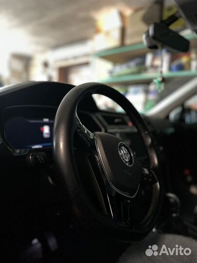 Volkswagen Tiguan 2.0 AMT, 2016, 113 000 км