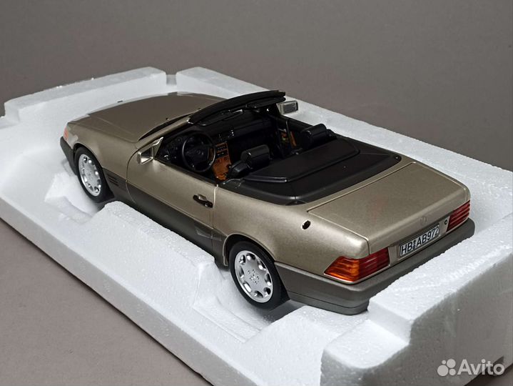 Mercedes-Benz 500SL 1989 1:18 Norev