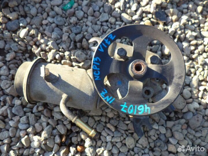 Насос гидроусилителя Toyota Vitz NCP13 1NZ-FE