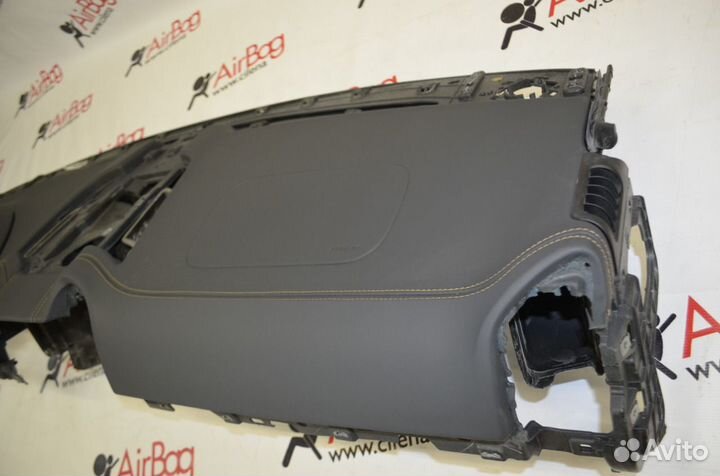 Торпедо панель приборов Porshe Cayenne