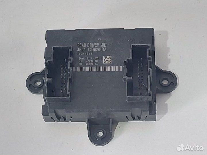 Блок управления дверьми задний правый Land Rover