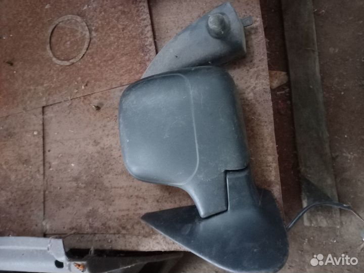 Запчасти на пежо партнер 2003г