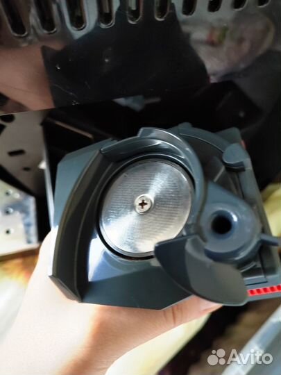 Кофемашина delonghi magnifica s