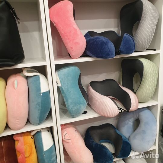 Подушка под шею для путешествий анатомическая