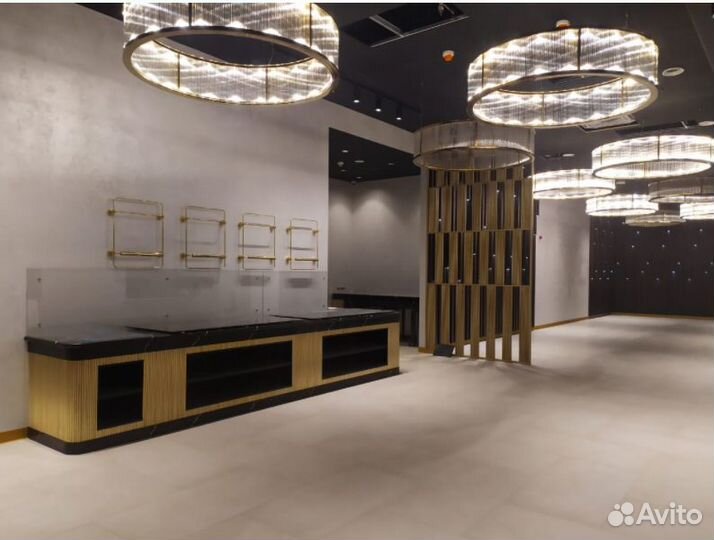 Мебель с латунью