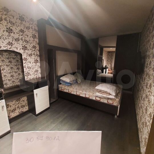 2-к. квартира, 43 м², 3/5 эт.