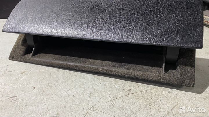 Бардачок верхний Mercedes Benz W140