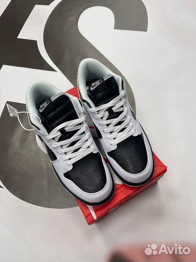 Кроссовки Nike dunk