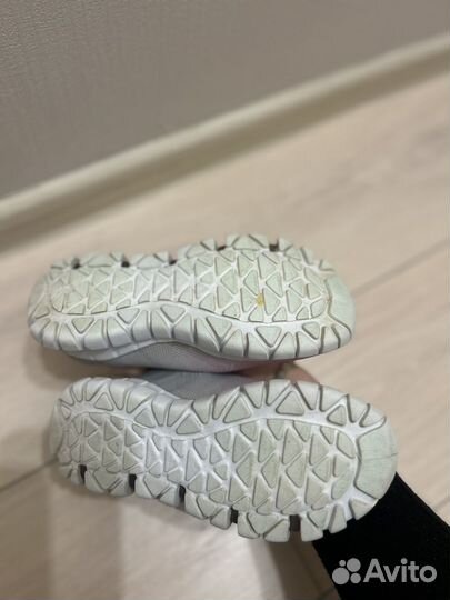 Кроссовки котофей 30 легкие с подстветкой