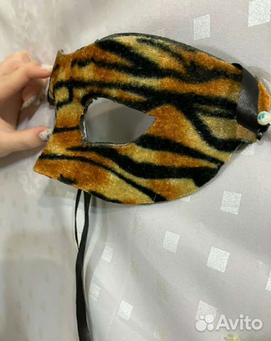 Карнавальная маска