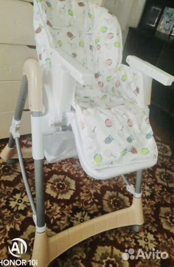 Стульчик для кормления