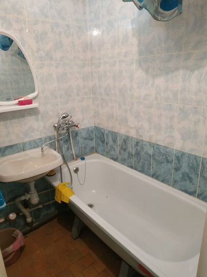 3-к. квартира, 63 м², 2/5 эт.