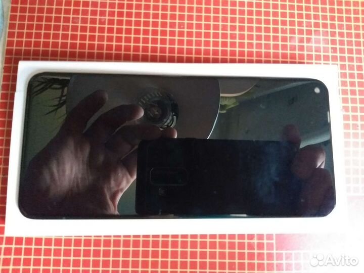 Модуль дисплея honor 20 PRO бу несколько дней