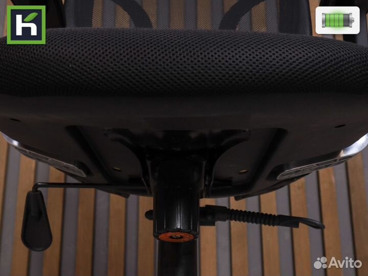 Кресло офисное б/у