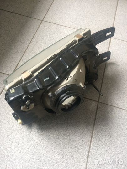 Фара левая правая Ниссан цефиро
