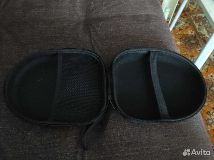 Чехол для наушников