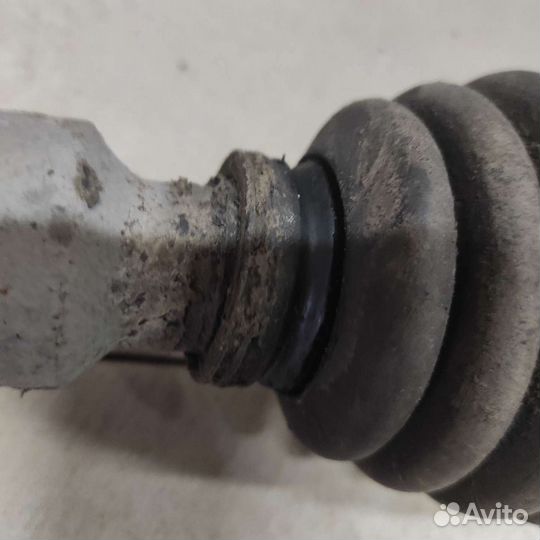 Привод передний правый Skoda Octavia a4 tur