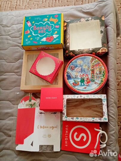 Коробки, боксы под подарки