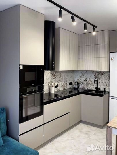 Кухня угловая модульная готовая