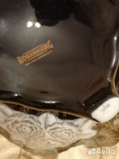 Конфетница на ножке