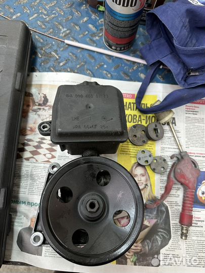 Насос гидроуселител на mercedes LH2110069